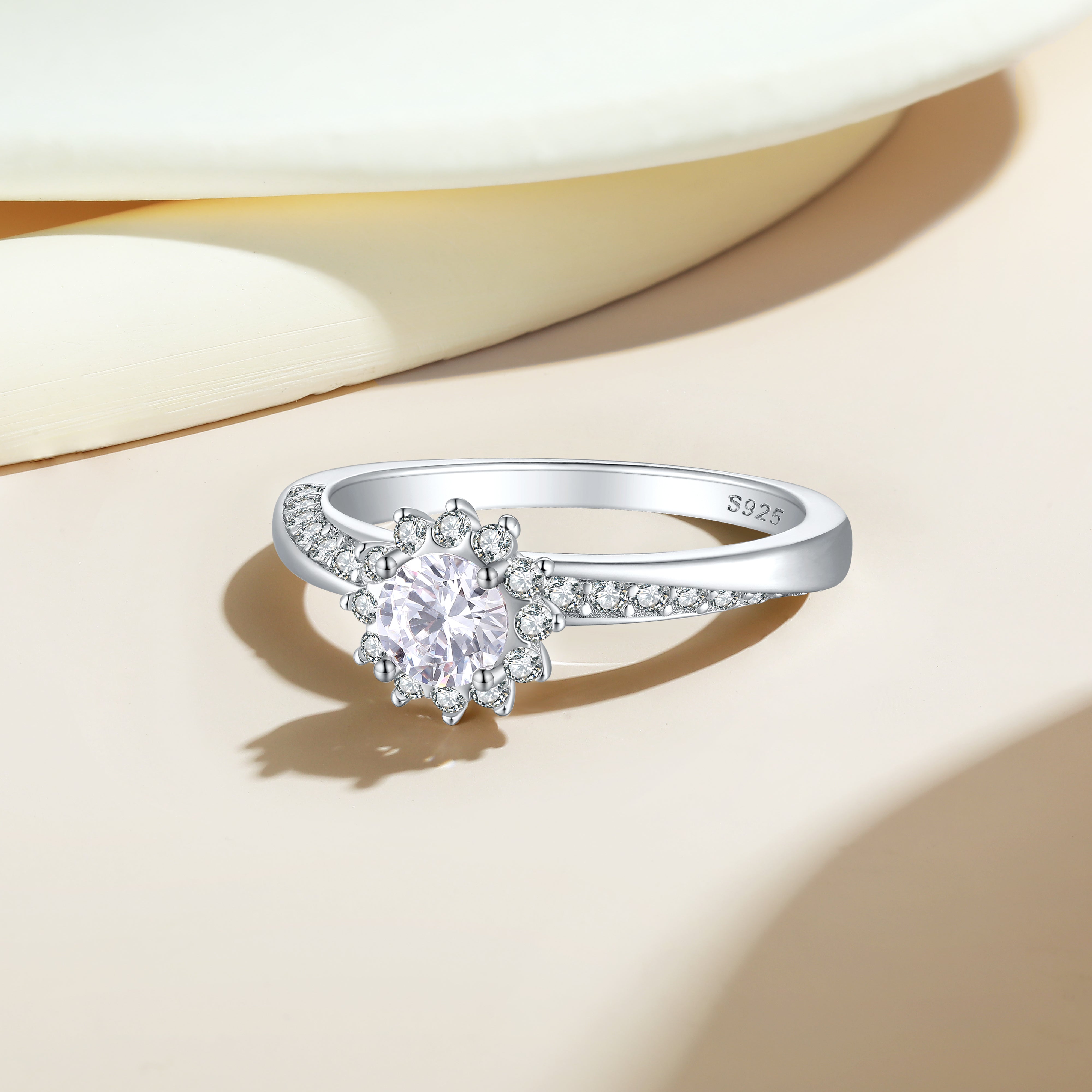 925 Sterling Silver Flower Cluster Cz Ladies Ring with Fancy Band
