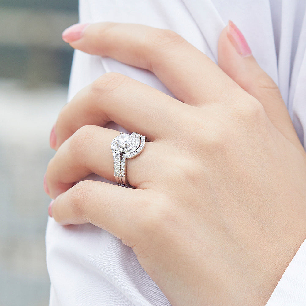 925 Sterling Silver Swirl Halo Design Cz Ladies Ring Set