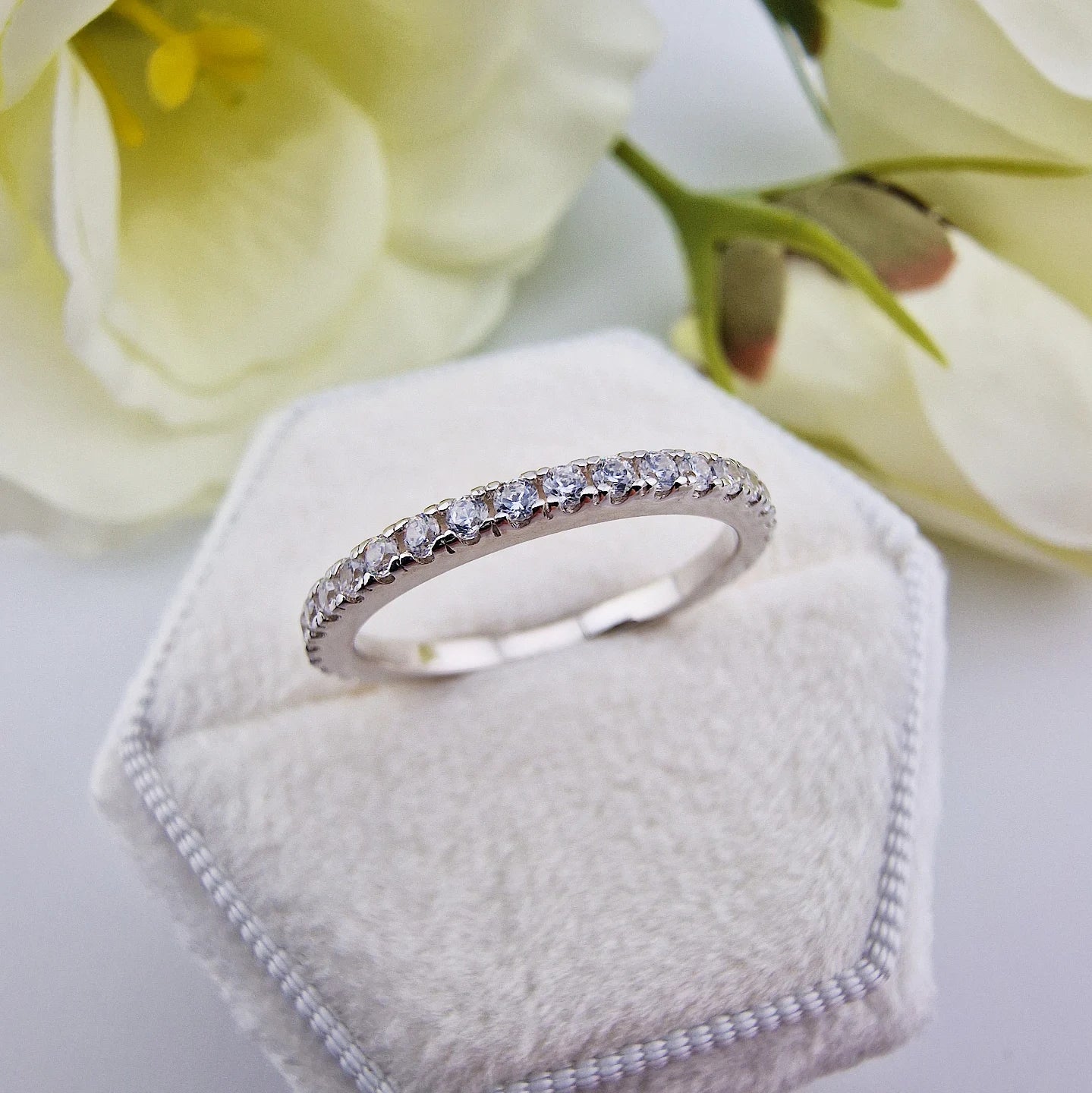 925 Sterling Silver Cz Ladies Full Eternity Ring