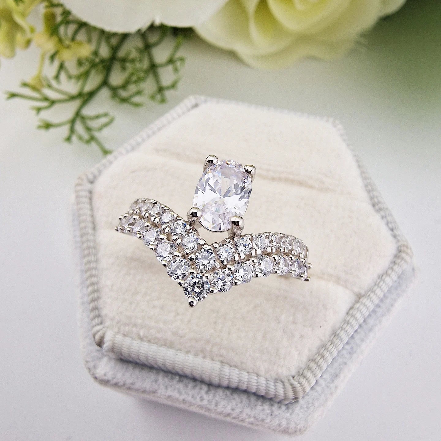 925 Sterling Silver Cz Oval Top Set with Double Wishbone Below Ladies Ring