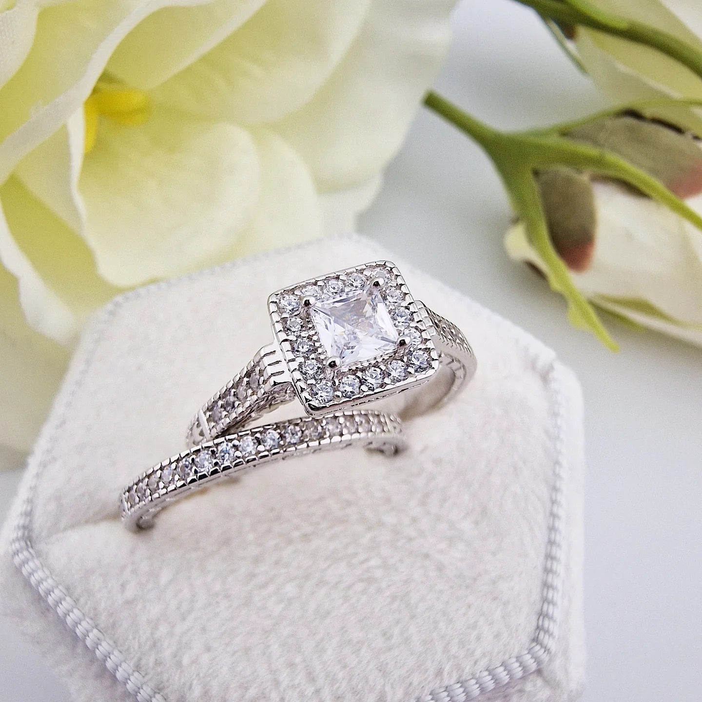 925 Sterling Silver Cz Princess Cut Halo Ladies Bridal Ring Set