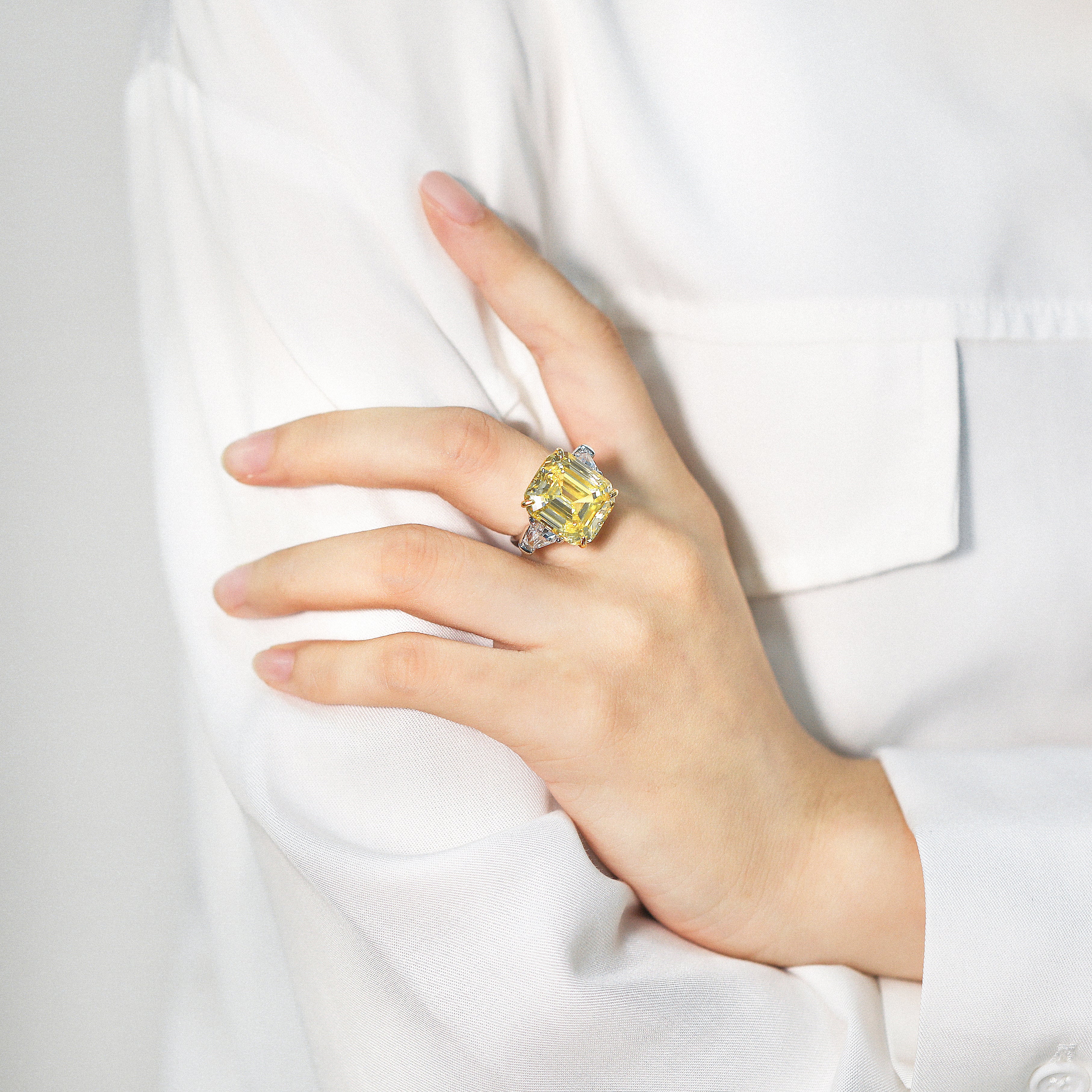 925 Sterling Silver Emerald Cut Yellow Sapphire Cz Ladies Cocktail Ring