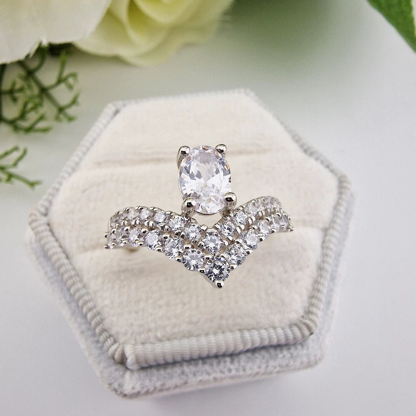 925 Sterling Silver Cz Oval Top Set with Double Wishbone Below Ladies Ring
