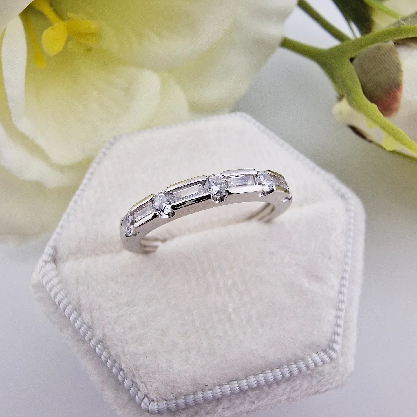 925 Sterling Silver Round & Baguette Cut Cz Ladies Half Eternity Ring