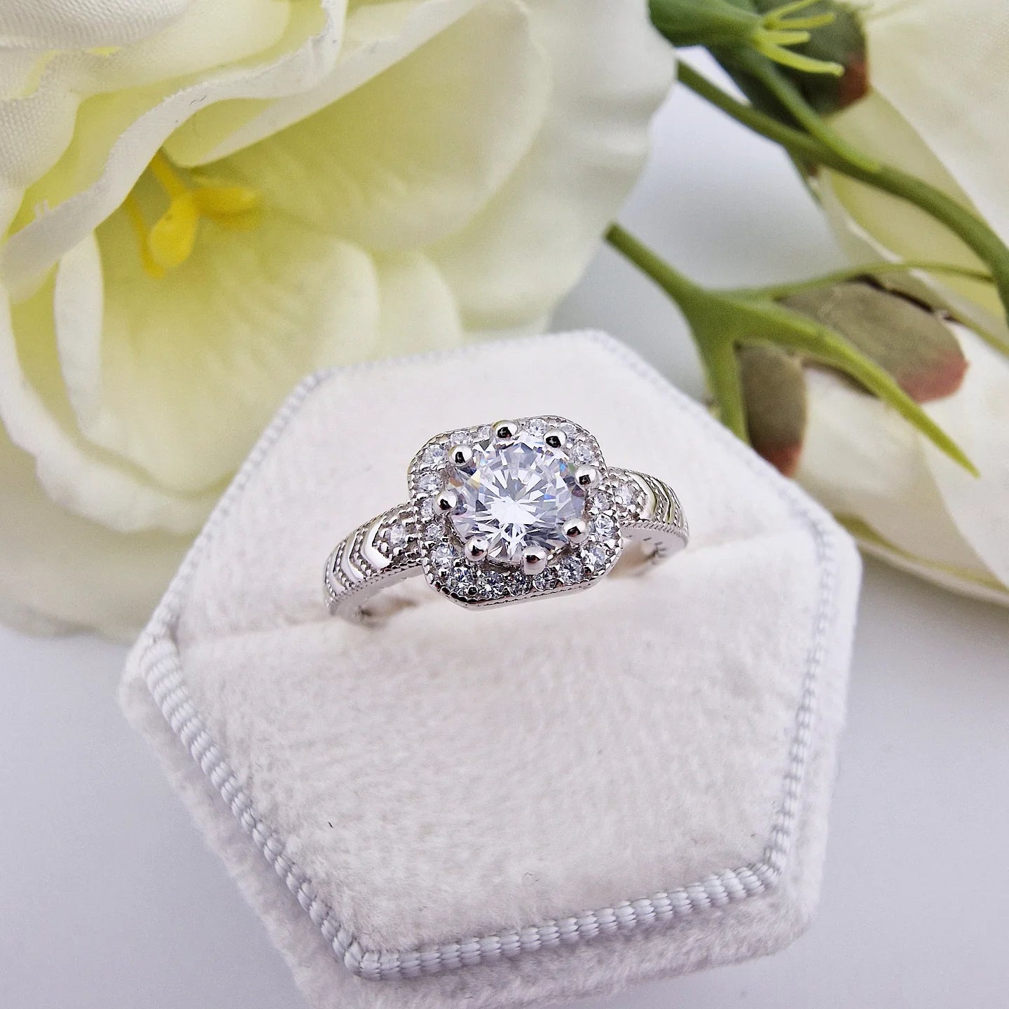 925 Sterling Silver Round Cz with Square Halo Ladies Ring